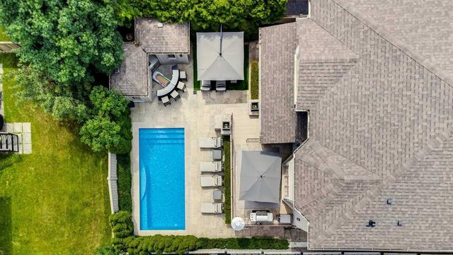 211 Carmichael Ave, House detached with 4 bedrooms, 6 bathrooms and 6 parking in Toronto ON | Image 31