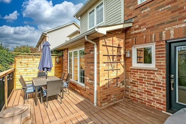 2442 Wooden Hill Circ, House attached with 3 bedrooms, 3 bathrooms and 2 parking in Oakville ON | Image 20
