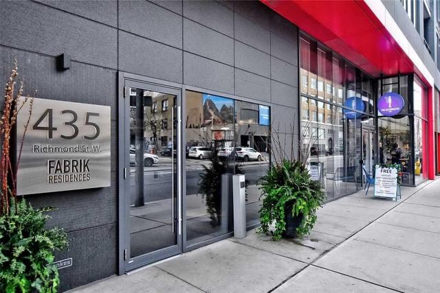 1409 - 435 Richmond St W, Condo with 0 bedrooms, 1 bathrooms and null parking in Toronto ON | Image 2