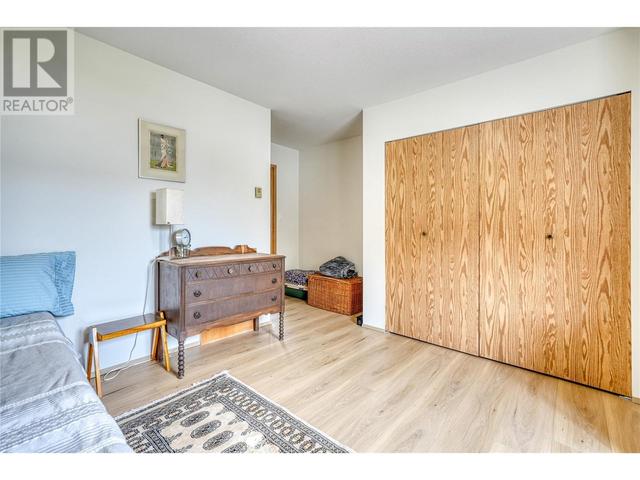 4 - 3322 South Main Street, Condo with 2 bedrooms, 2 bathrooms and 2 parking in Penticton BC | Image 17