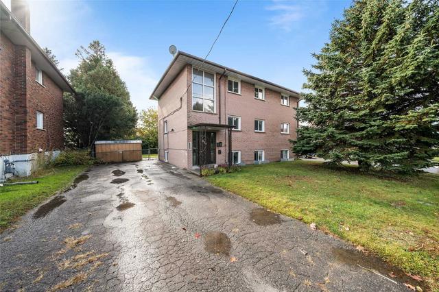 639 Cartier Ave, House detached with 3 bedrooms, 3 bathrooms and 12 parking in Oshawa ON | Image 35