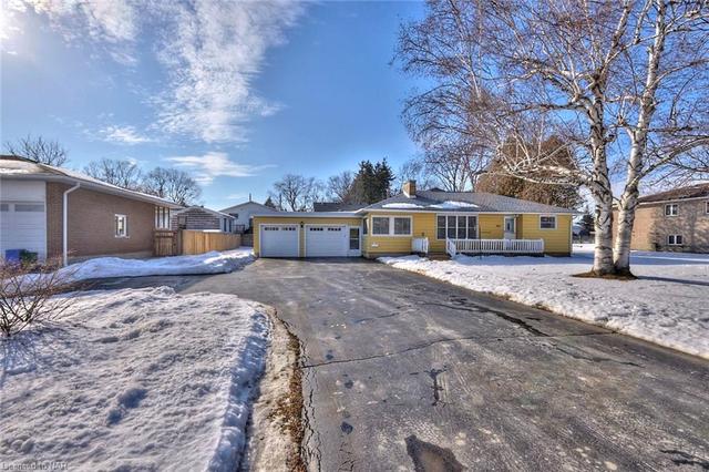 945 Buffalo Road, House detached with 2 bedrooms, 1 bathrooms and 2 parking in Fort Erie ON | Image 28