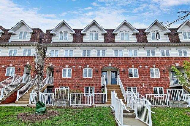 th15 - 593 Kennedy Rd, Townhouse with 3 bedrooms, 2 bathrooms and 1 parking in Toronto ON | Image 1