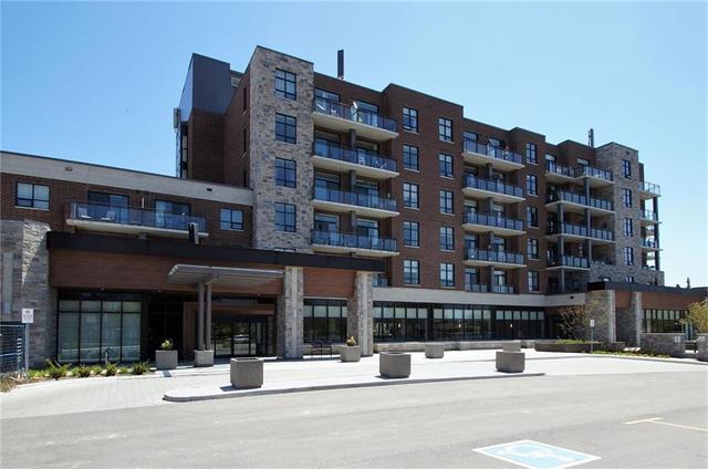 221 - 3290 New Street, Condo with 2 bedrooms, 2 bathrooms and null parking in Burlington ON | Image 1