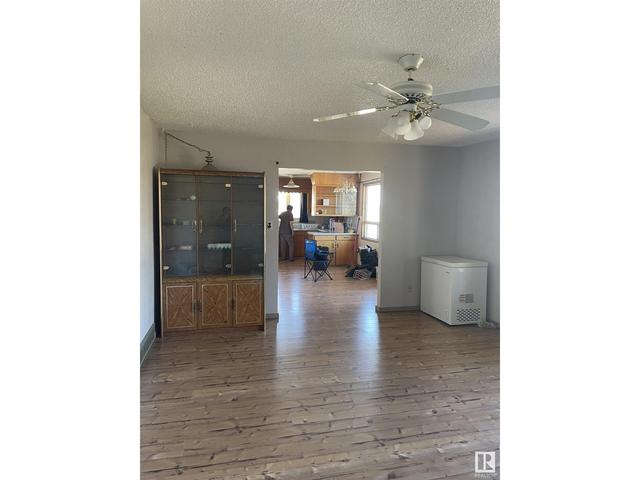 14017 Nashim Dr, House detached with 4 bedrooms, 2 bathrooms and null parking in Lac la Biche County AB | Image 12