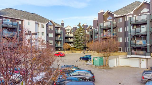 111 - 20 Sierra Morena Mews Sw, Condo with 2 bedrooms, 2 bathrooms and 1 parking in Calgary AB | Image 5
