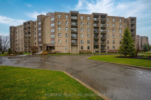 408 - 334 Queen Mary Rd, Condo with 2 bedrooms, 1 bathrooms and 1 parking in Kingston ON | Image 9