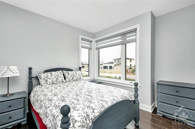 7065 Still Meadow Way, House detached with 4 bedrooms, 3 bathrooms and 12 parking in Ottawa ON | Image 13