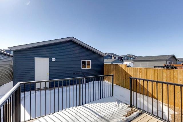 67 Corner Meadows Common Ne, House detached with 3 bedrooms, 2 bathrooms and 2 parking in Calgary AB | Image 35