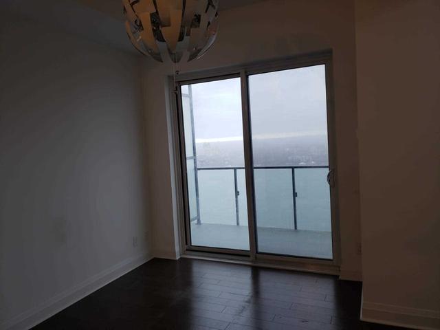 5407 - 1080 Bay St, Condo with 1 bedrooms, 1 bathrooms and 0 parking in Toronto ON | Image 7