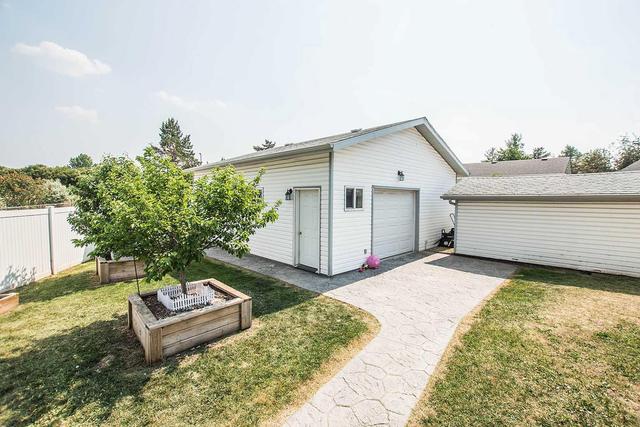 25 Kee Close, House detached with 1 bedrooms, 3 bathrooms and 2 parking in Red Deer AB | Image 37