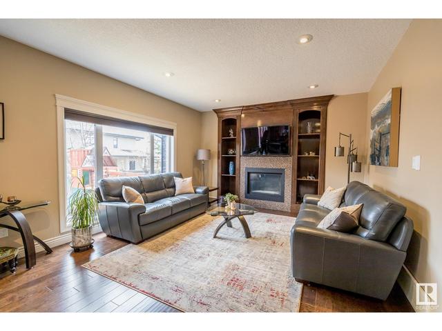 1005 Downey Way Nw, House detached with 5 bedrooms, 3 bathrooms and null parking in Edmonton AB | Image 5