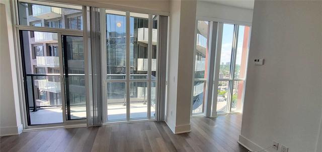 2101 - 32 Davenport Rd, Condo with 0 bedrooms, 1 bathrooms and 0 parking in Toronto ON | Image 13
