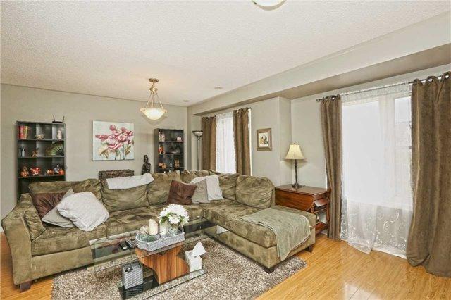 25 Bevington Rd, House attached with 3 bedrooms, 3 bathrooms and 2 parking in Brampton ON | Image 8