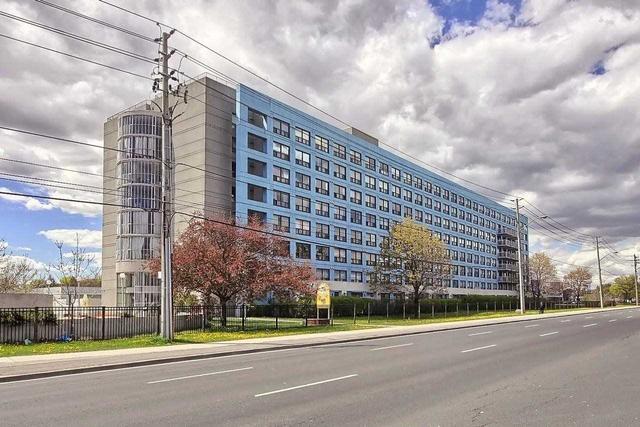 812 - 39 Kimbercroft Crt, Condo with 2 bedrooms, 2 bathrooms and 1 parking in Toronto ON | Image 1