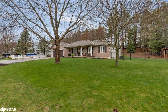 2 Campbell Court, House detached with 4 bedrooms, 2 bathrooms and 6 parking in Springwater ON | Image 34