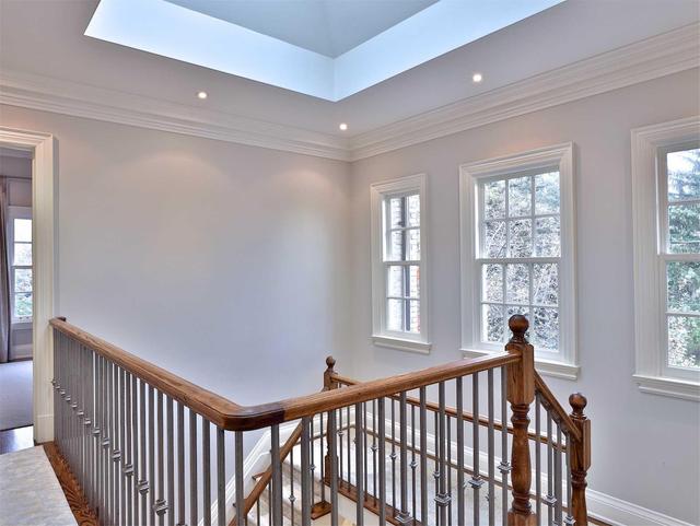 265 Glengrove Ave W, House detached with 4 bedrooms, 4 bathrooms and 3 parking in Toronto ON | Image 12