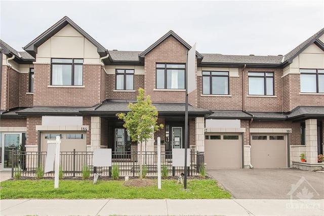 182 Overberg Way, Townhouse with 3 bedrooms, 4 bathrooms and 2 parking in Ottawa ON | Image 1