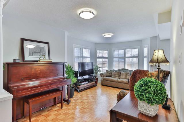 121 - 18 Clark Ave W, Townhouse with 2 bedrooms, 3 bathrooms and 2 parking in Vaughan ON | Image 21