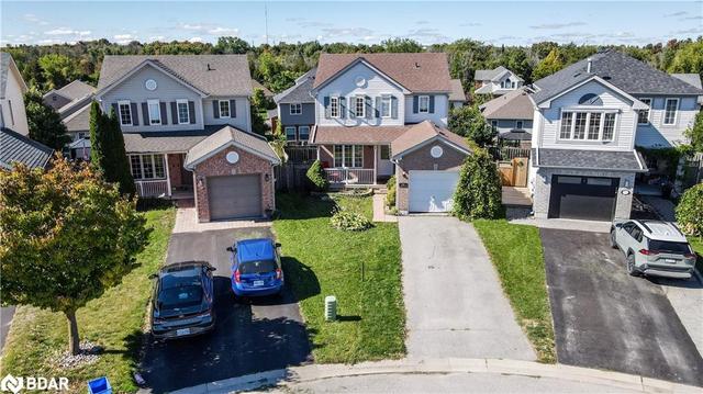 70 Heritage Court, House detached with 4 bedrooms, 2 bathrooms and 3 parking in Barrie ON | Image 27