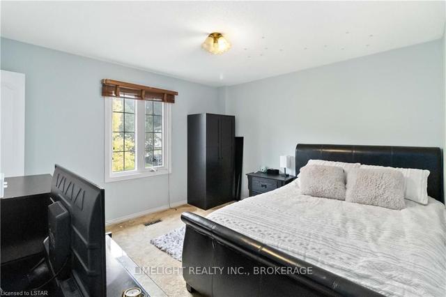 66 Nanette Dr, House detached with 4 bedrooms, 4 bathrooms and 4 parking in London ON | Image 31