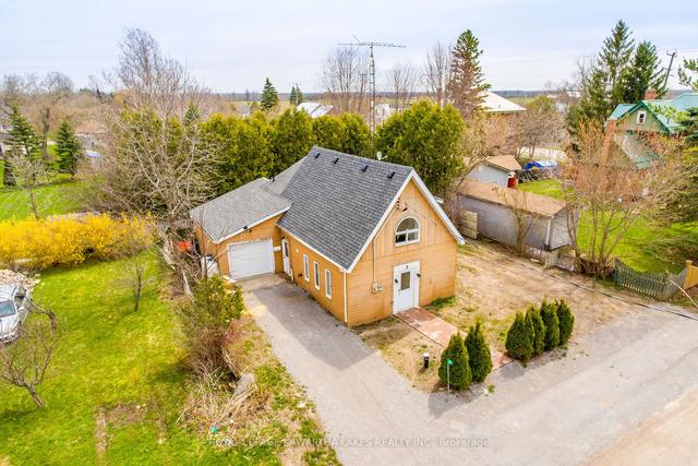 8 North St, House detached with 3 bedrooms, 2 bathrooms and 3 parking in Kawartha Lakes ON | Image 1