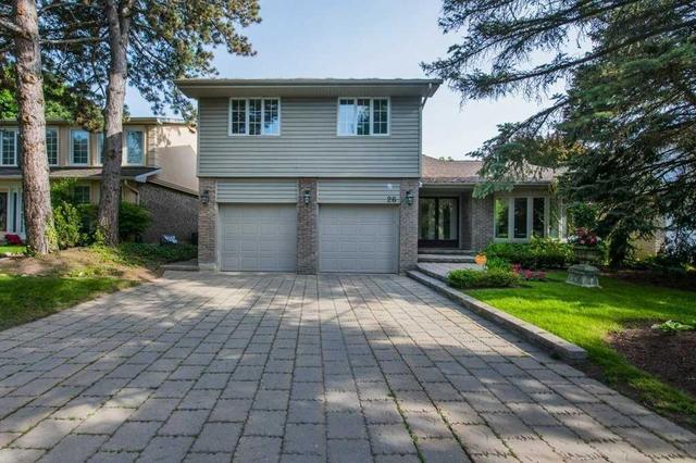 26 Denlow Blvd, House detached with 4 bedrooms, 4 bathrooms and 4 parking in Toronto ON | Card Image