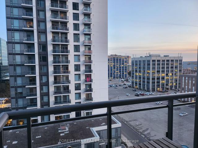 906 - 50 Ann O'reilly Rd, Condo with 1 bedrooms, 1 bathrooms and 1 parking in Toronto ON | Image 3