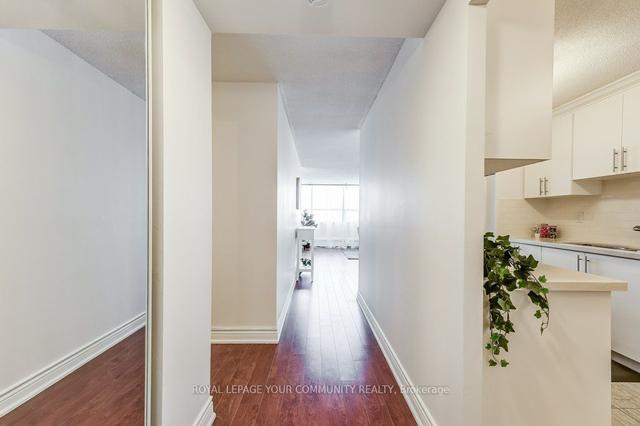 1514 - 25 Sunrise Ave, Condo with 2 bedrooms, 2 bathrooms and 1 parking in Toronto ON | Image 29