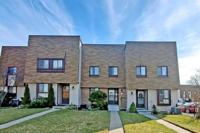 41 - 189 Springhead Gdns, Townhouse with 3 bedrooms, 2 bathrooms and 1 parking in Richmond Hill ON | Image 1