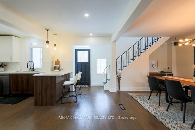 166 Highview Ave, House detached with 3 bedrooms, 1 bathrooms and 2 parking in Toronto ON | Image 24