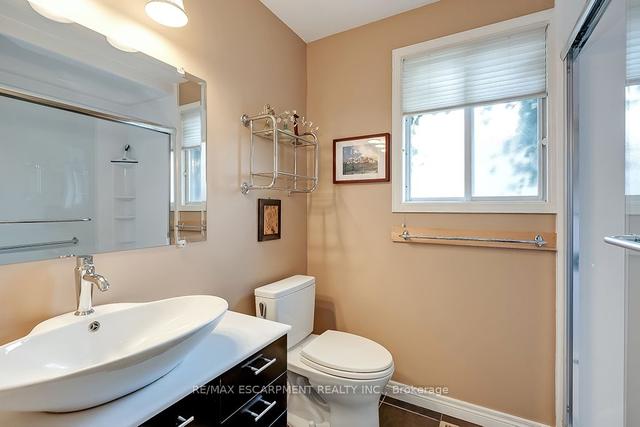 689 Ardleigh Cres, House detached with 3 bedrooms, 2 bathrooms and 3 parking in Burlington ON | Image 14