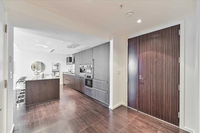 4107 - 180 University Ave, Condo with 2 bedrooms, 3 bathrooms and 1 parking in Toronto ON | Image 29