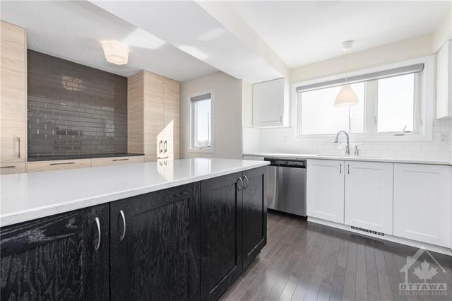 530 Silvertip Lane, Townhouse with 3 bedrooms, 3 bathrooms and 4 parking in Ottawa ON | Image 16