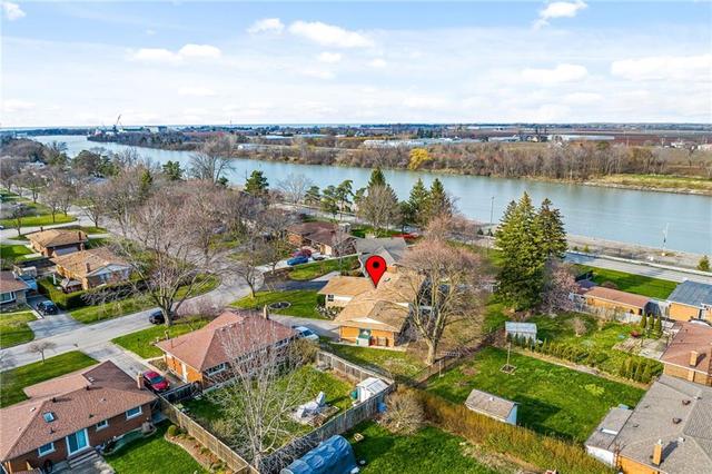 16 Lockview Crescent, House detached with 4 bedrooms, 2 bathrooms and 6 parking in St. Catharines ON | Image 37