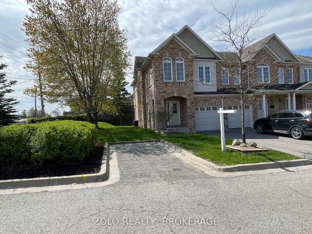 marsh - 1090 Brook Gdns, Townhouse with 3 bedrooms, 3 bathrooms and 3 parking in Newmarket ON | Image 28
