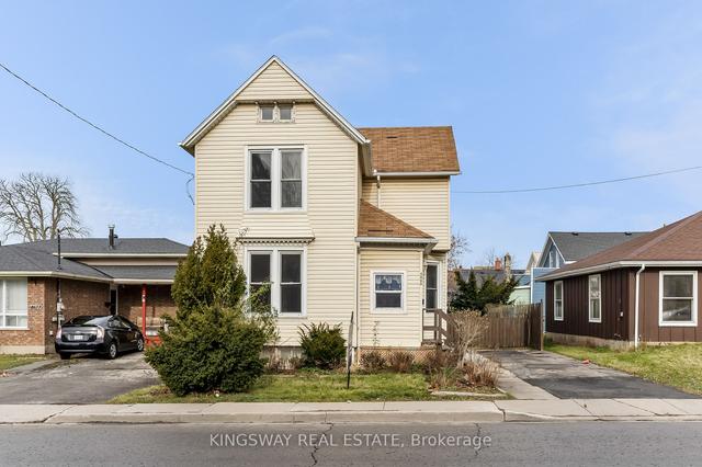 4669 Morrison St, House detached with 3 bedrooms, 3 bathrooms and 2 parking in Niagara Falls ON | Image 10