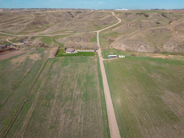 71 - 214083 Twp Rd 10 1, House detached with 4 bedrooms, 3 bathrooms and null parking in Lethbridge County AB | Image 47