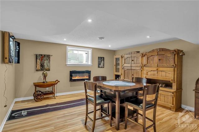 70 Black Bear Way, House detached with 4 bedrooms, 3 bathrooms and 4 parking in Ottawa ON | Image 20