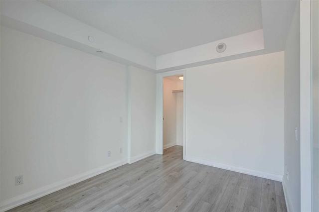 820 - 155 Yorkville Ave, Condo with 1 bedrooms, 1 bathrooms and 0 parking in Toronto ON | Image 3