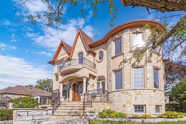 320 Spring Garden Ave, House detached with 4 bedrooms, 7 bathrooms and 8 parking in Toronto ON | Image 12