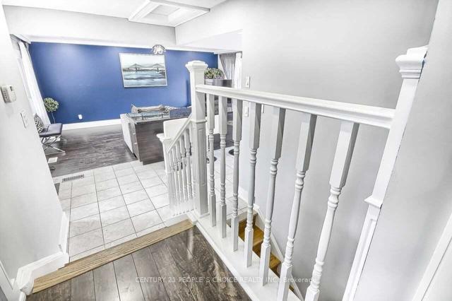 34 Cumbrian Crt S, House detached with 3 bedrooms, 3 bathrooms and 4 parking in Brampton ON | Image 10