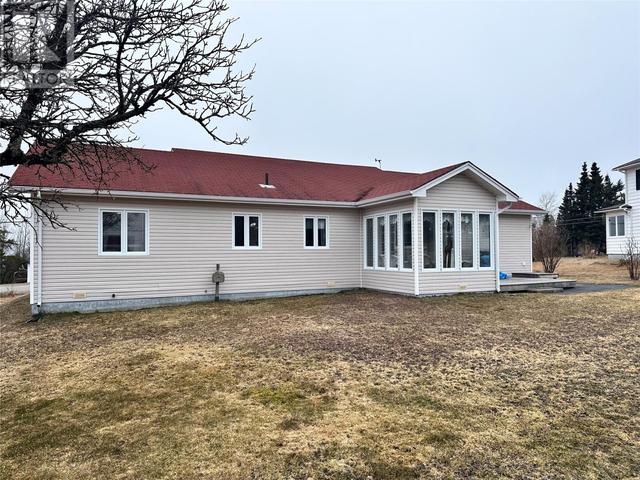 62 Riverside Road E, House detached with 3 bedrooms, 1 bathrooms and null parking in Glovertown NL | Image 26