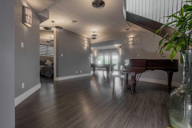 5 Vienna Close, Home with 4 bedrooms, 3 bathrooms and 6 parking in Red Deer AB | Image 35