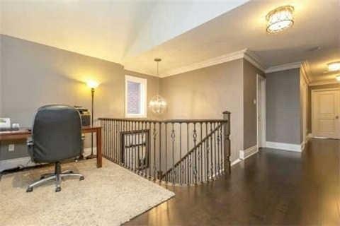 228 Holmes Cres, House detached with 4 bedrooms, 4 bathrooms and 4 parking in Milton ON | Image 12