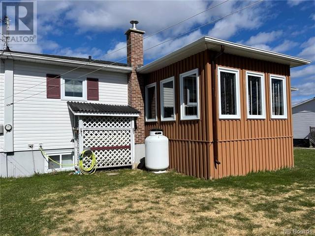 122 Tardy Avenue, House detached with 3 bedrooms, 2 bathrooms and null parking in Miramichi NB | Image 4
