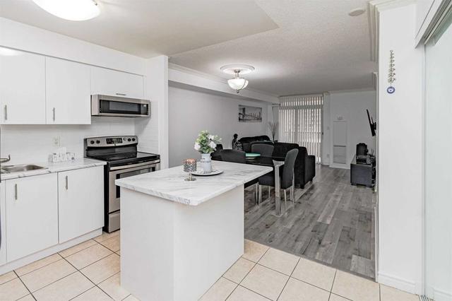 705 - 3880 Duke Of York Blvd, Condo with 2 bedrooms, 2 bathrooms and 1 parking in Mississauga ON | Image 9