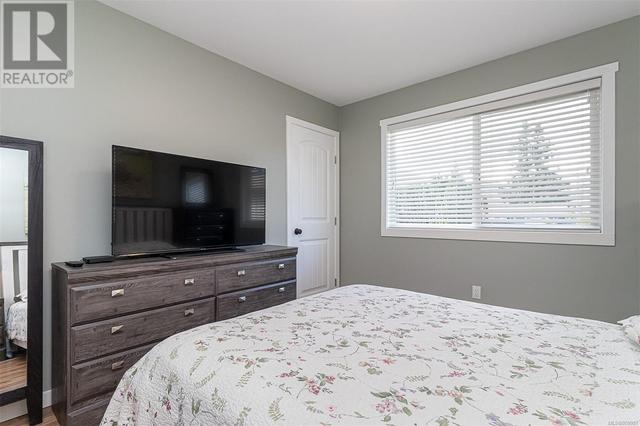 1614 Fuller St, House attached with 3 bedrooms, 3 bathrooms and 1 parking in Nanaimo BC | Image 13