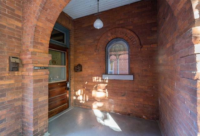 408 Markham St, House detached with 6 bedrooms, 3 bathrooms and 2 parking in Toronto ON | Image 23