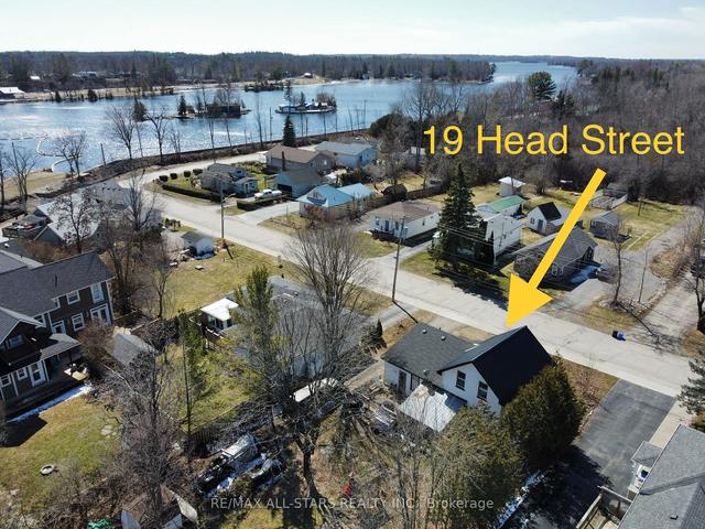 19 Head St, House detached with 3 bedrooms, 1 bathrooms and 3 parking in Kawartha Lakes ON | Image 8